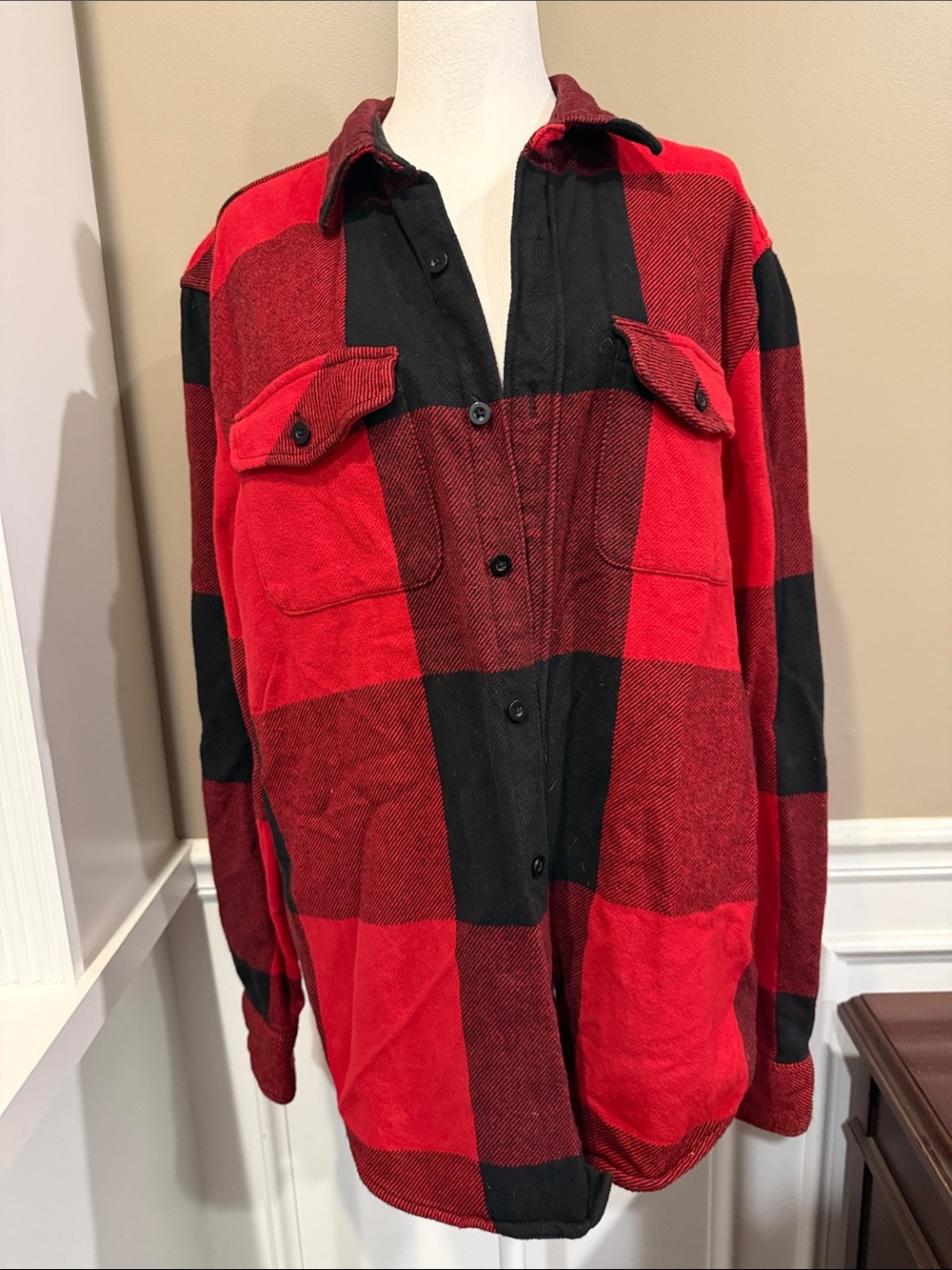 Men's Red & Black Buffalo Plaid Button-Up Jacket